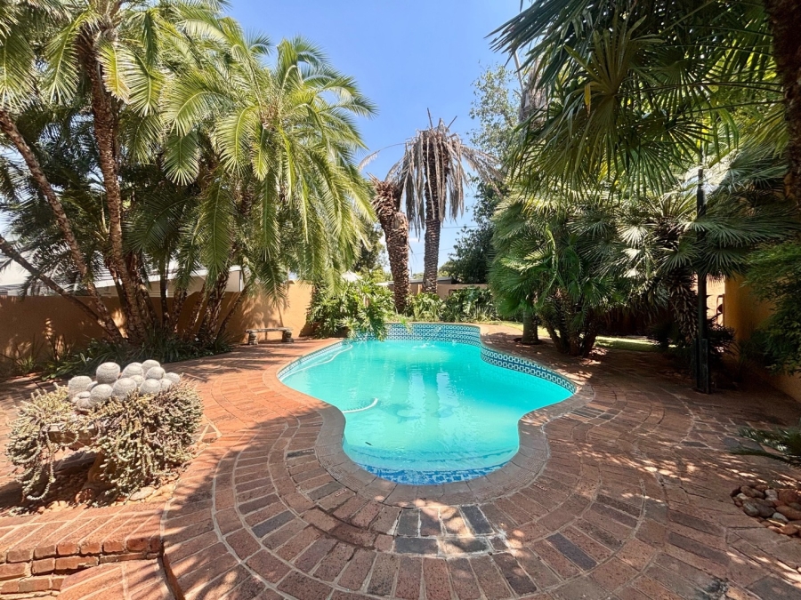 4 Bedroom Property for Sale in Wilkoppies North West